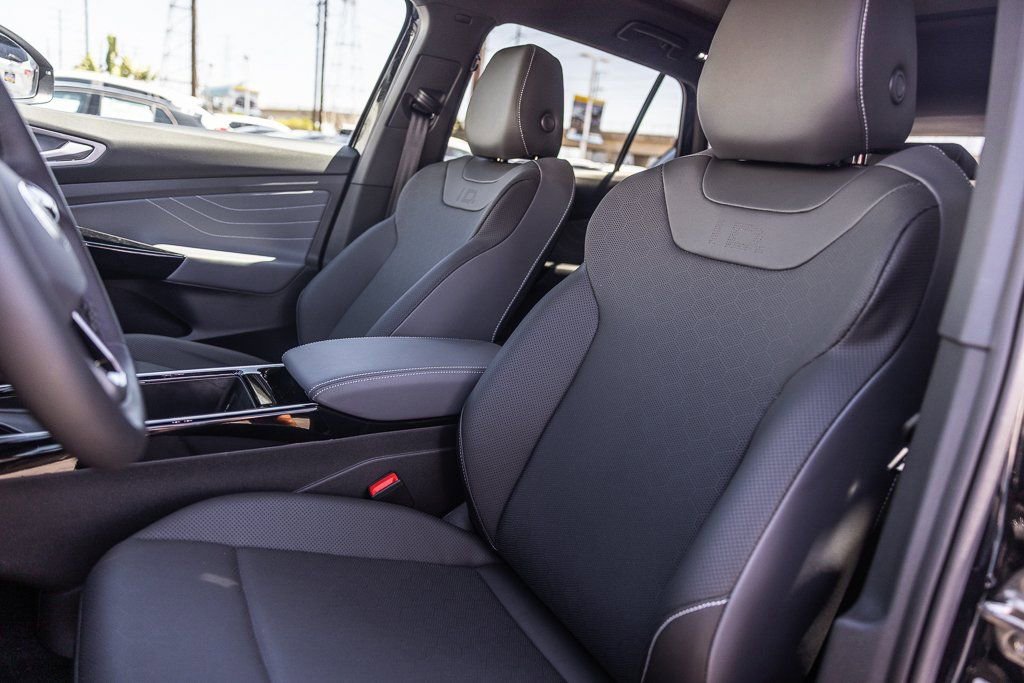 New 2026 Volkswagen ID.4 Pro S RWD image 8