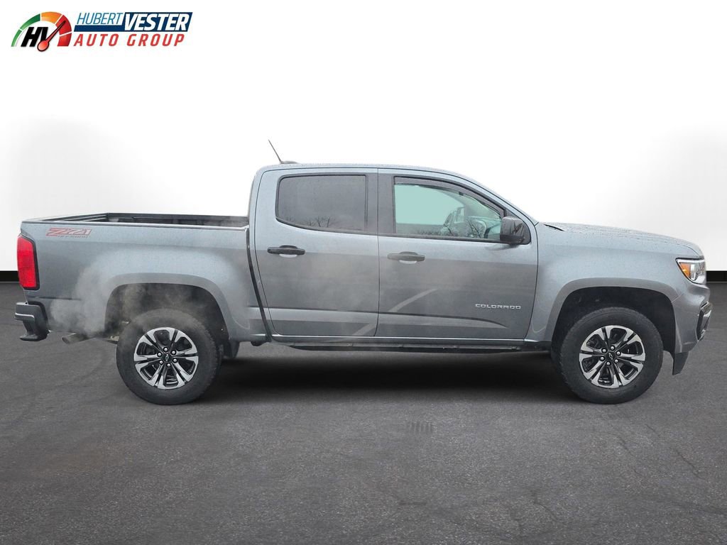 Used 2022 Chevrolet Colorado Z71 w/ Safety Package image 6