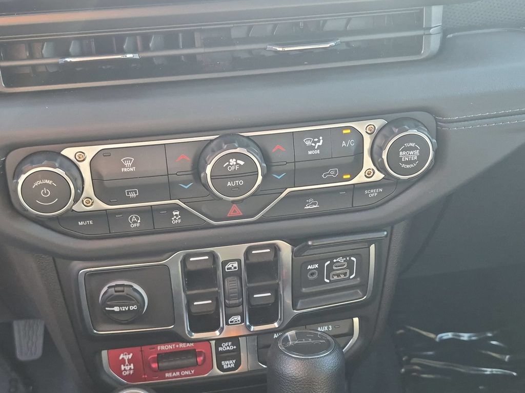 Used 2026 Jeep Gladiator Rubicon AWD/4WD image 20
