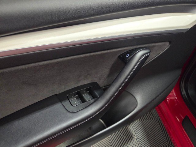 Used 2023 Tesla Model 3 Long Range image 36