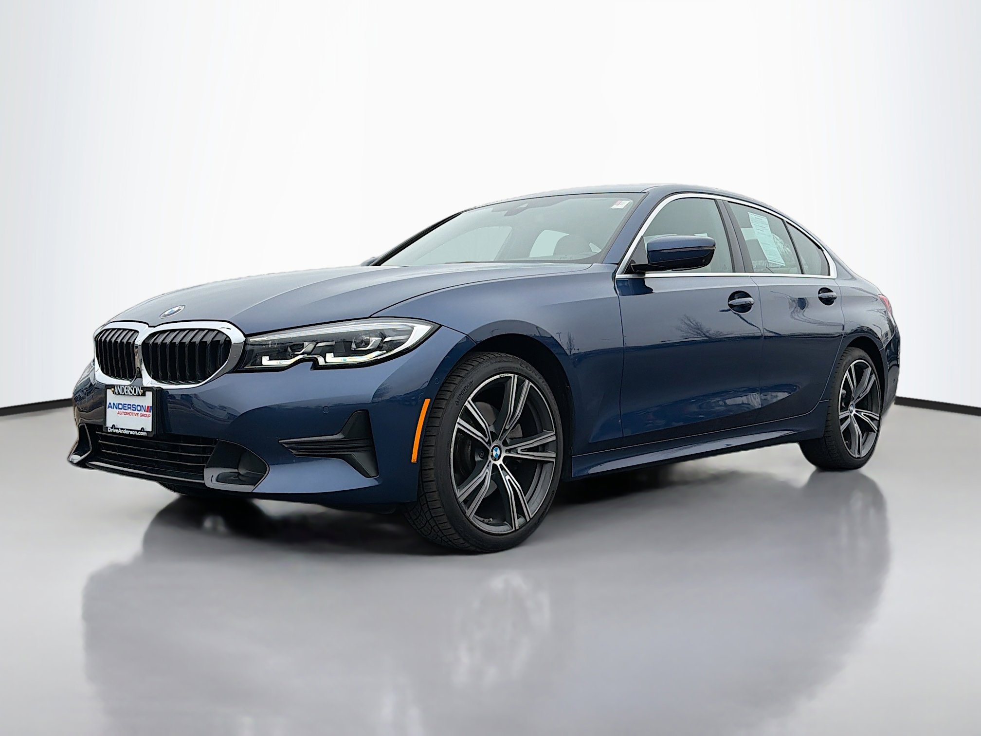 Used 2021 BMW 330i xDrive Sedan w/ Convenience Package image 12