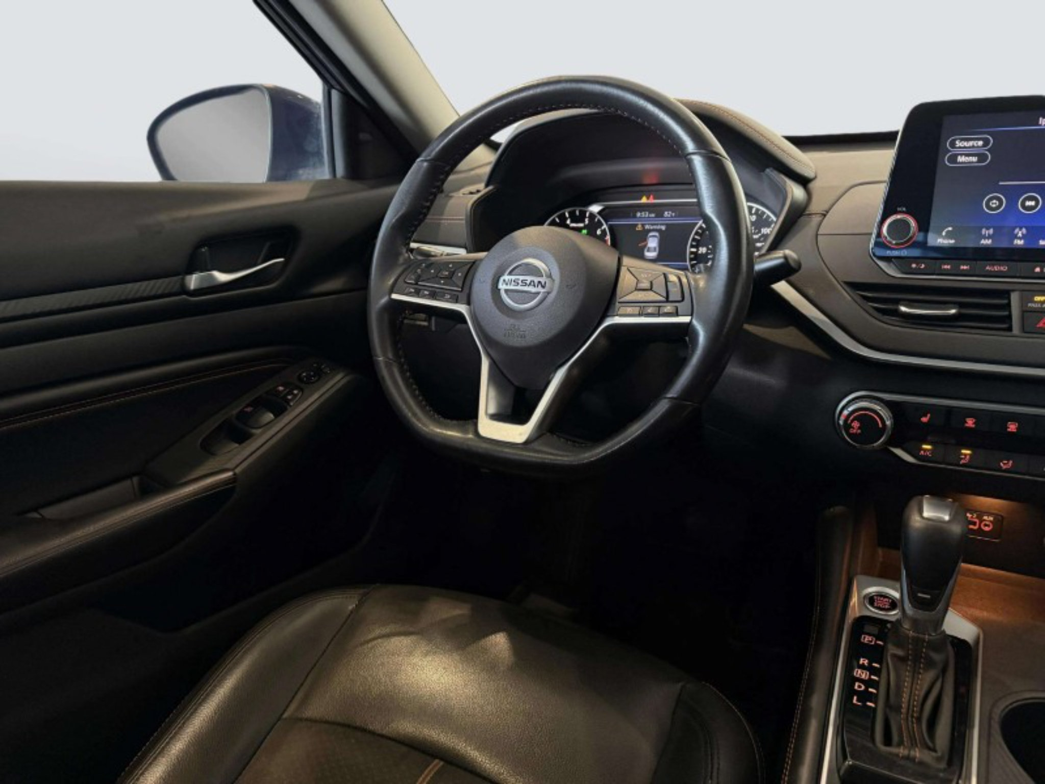 Used 2022 Nissan Altima 2.5 SR w/ Midnight Edition Package AWD/4WD image 24