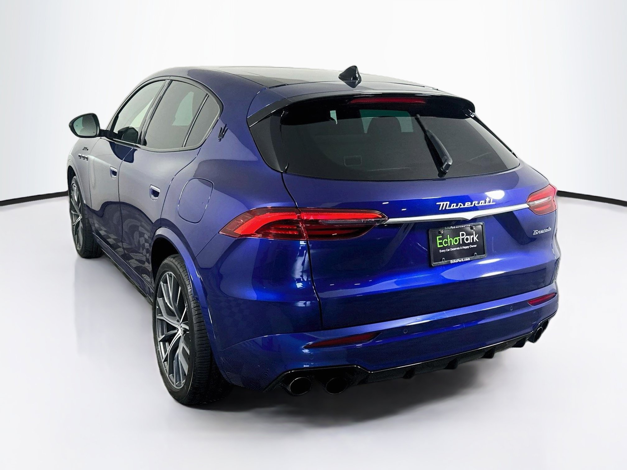 Used 2023 Maserati Grecale Modena AWD/4WD image 5