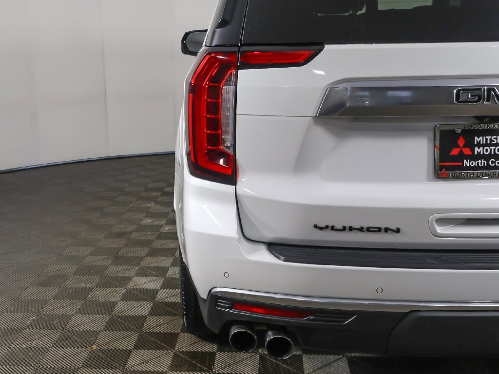 Used 2021 GMC Yukon Denali w/ Denali Premium Package image 24