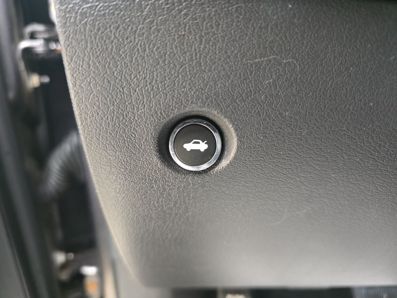Used 2013 Dodge Challenger SXT Plus RWD image 31