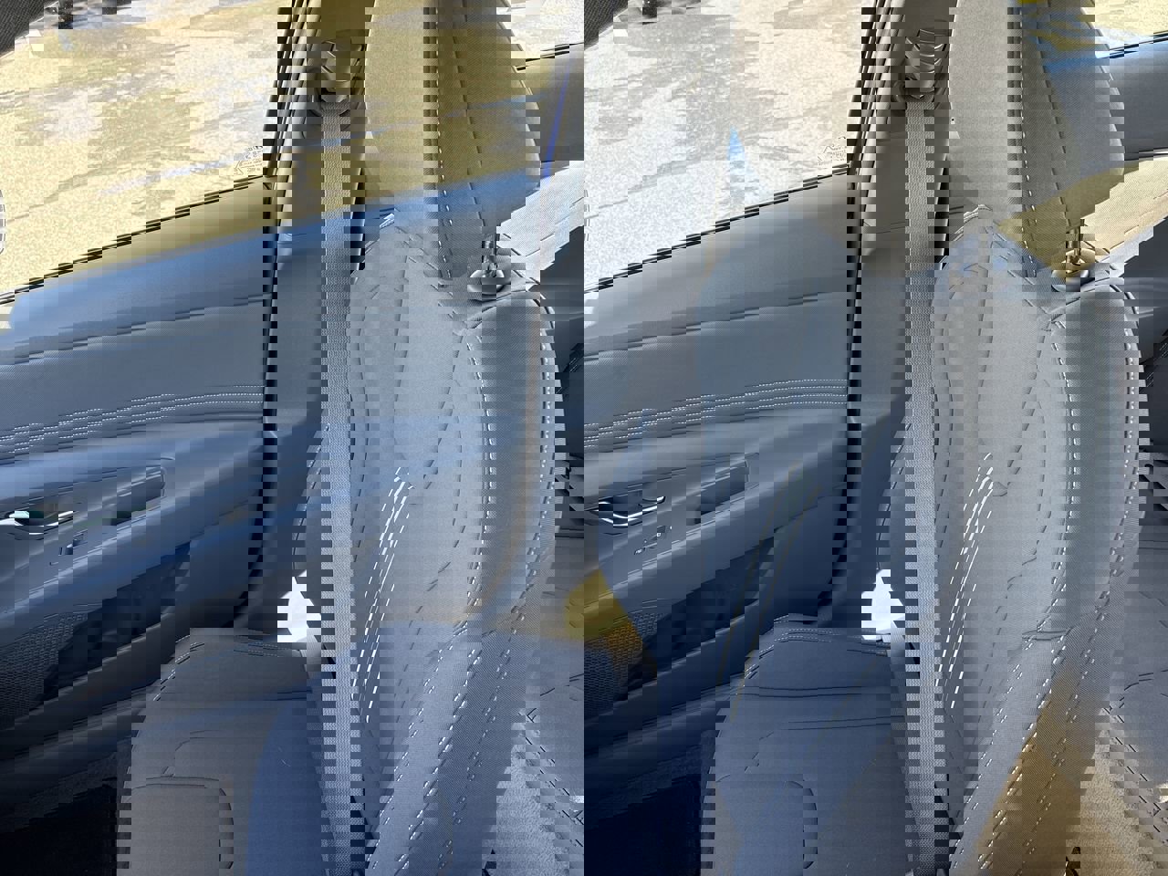 Certified 2025 Hyundai Elantra Sport image 20