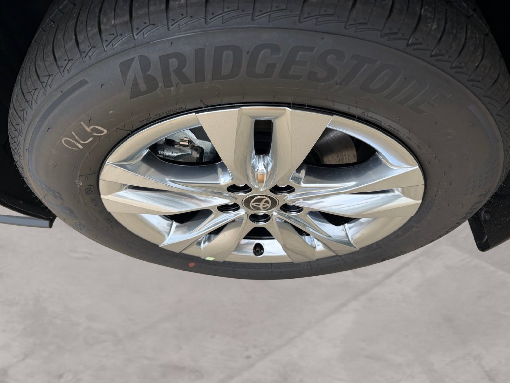 New 2026 Toyota Sienna Limited AWD/4WD image 14