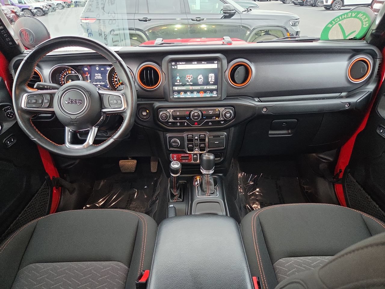 Used 2023 Jeep Gladiator Mojave AWD/4WD image 16