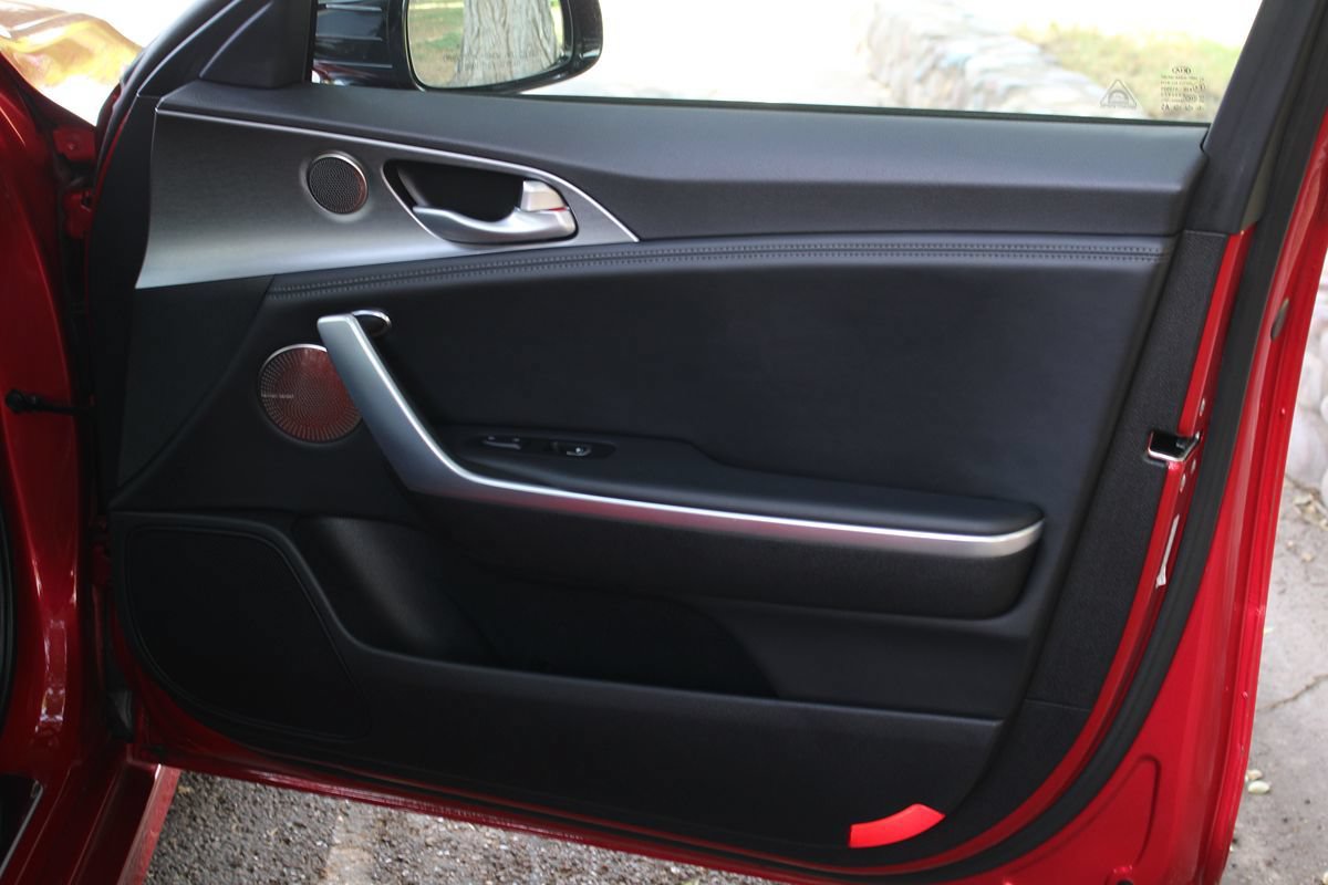 Used 2018 Kia Stinger GT2 RWD image 20