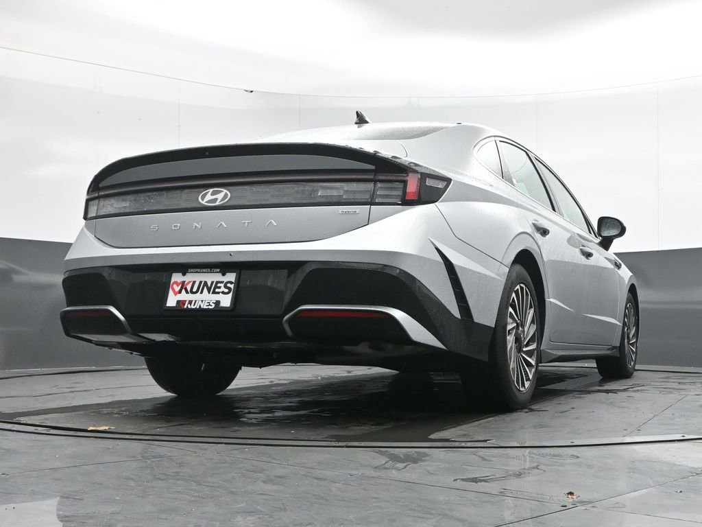 Certified 2025 Hyundai Sonata SEL image 36