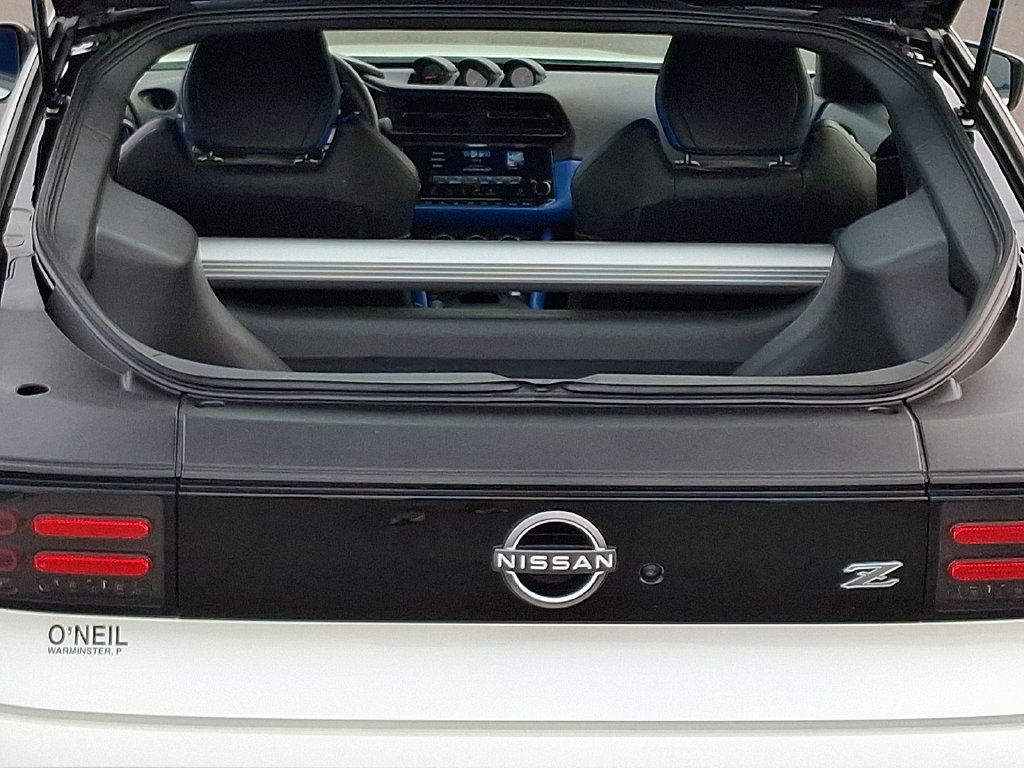 Certified 2025 Nissan Z Performance w/ Floor Mat Package RWD image 29