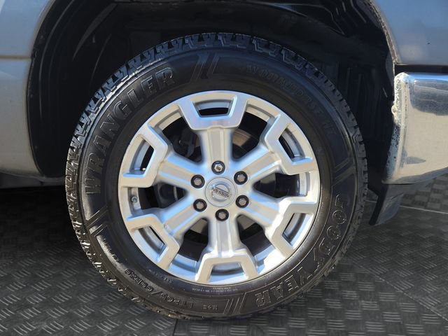Used 2018 Nissan Titan SL image 37