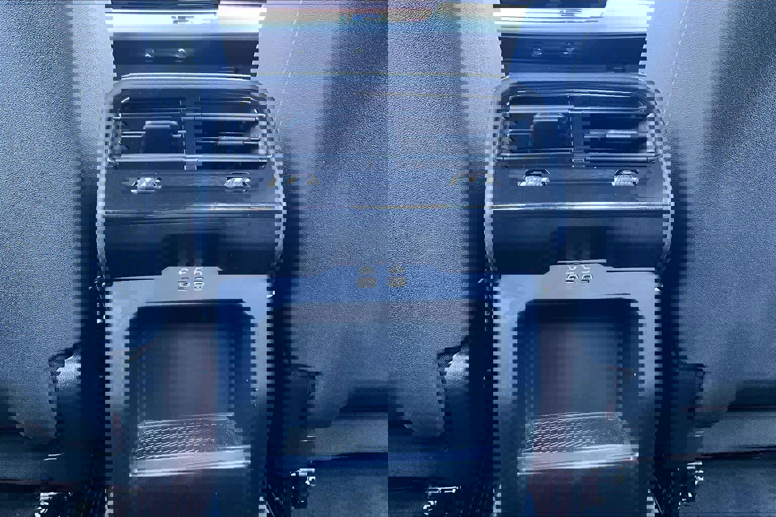 Certified 2024 BMW i5 eDrive40i w/ Premium Package image 37