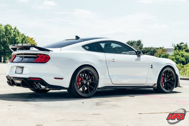 Used 2021 Ford Mustang Shelby GT500 w/ Technology Package RWD image 10