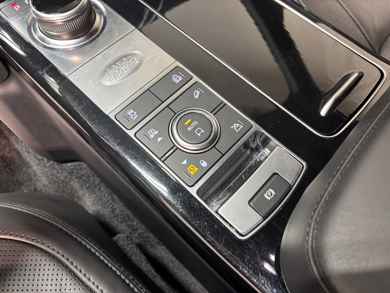 Used 2021 Land Rover Range Rover Westminster Edition image 15