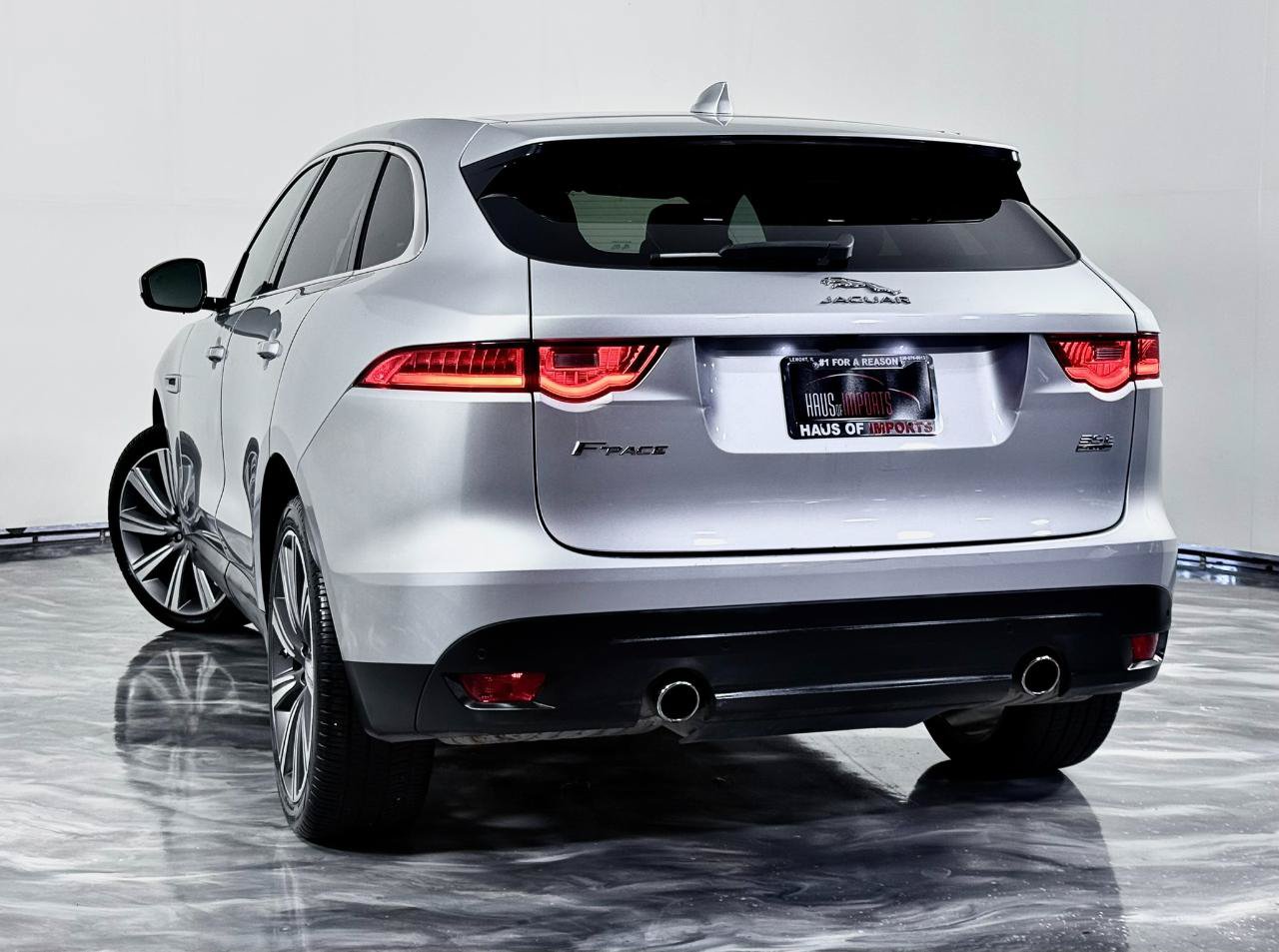 Used 2017 Jaguar F-PACE Prestige AWD/4WD image 9