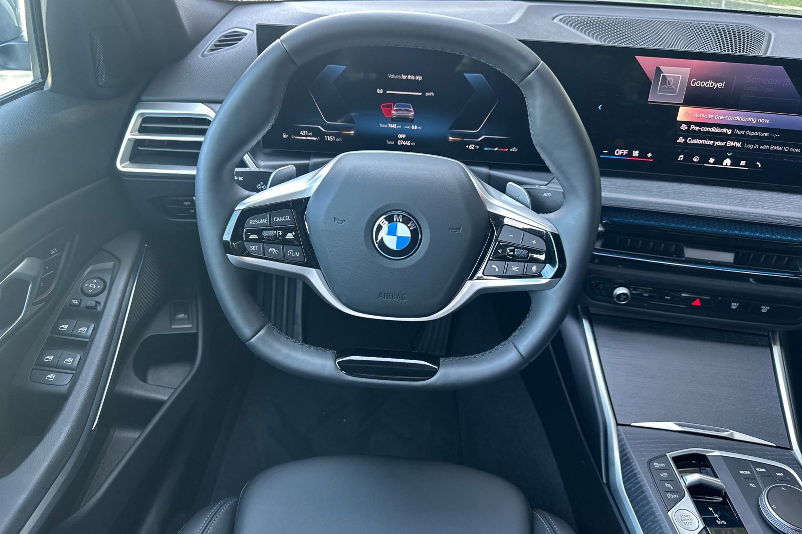 Used 2025 BMW 330i Sedan w/ Convenience Package image 18