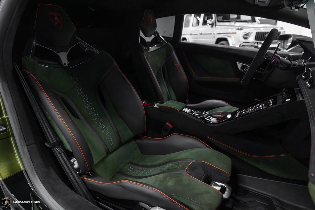 Used 2024 Lamborghini Huracan Sterrato image 43