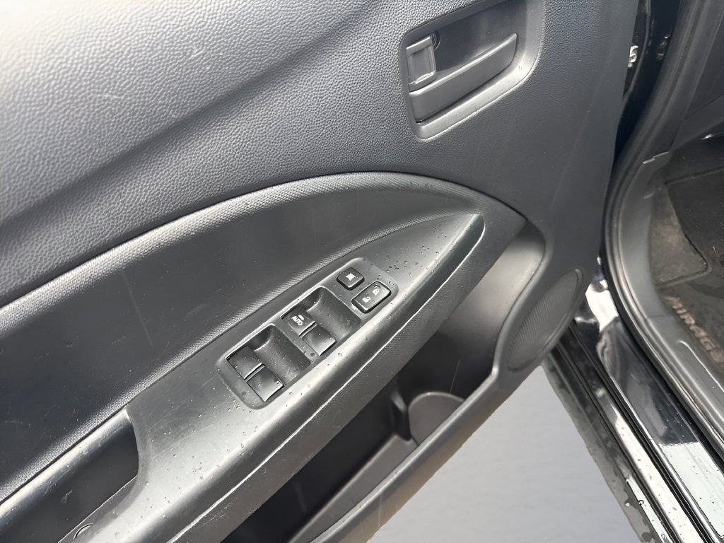 Used 2024 Mitsubishi Mirage ES FWD image 10