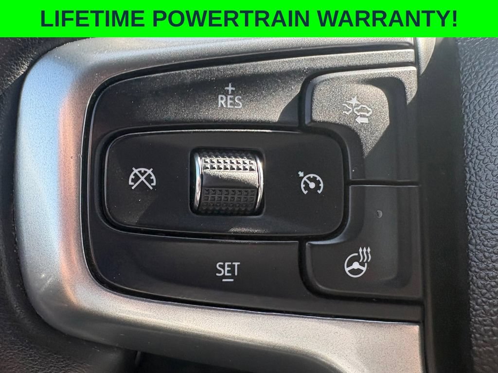 Used 2023 Chevrolet Silverado 1500 LT AWD/4WD image 7