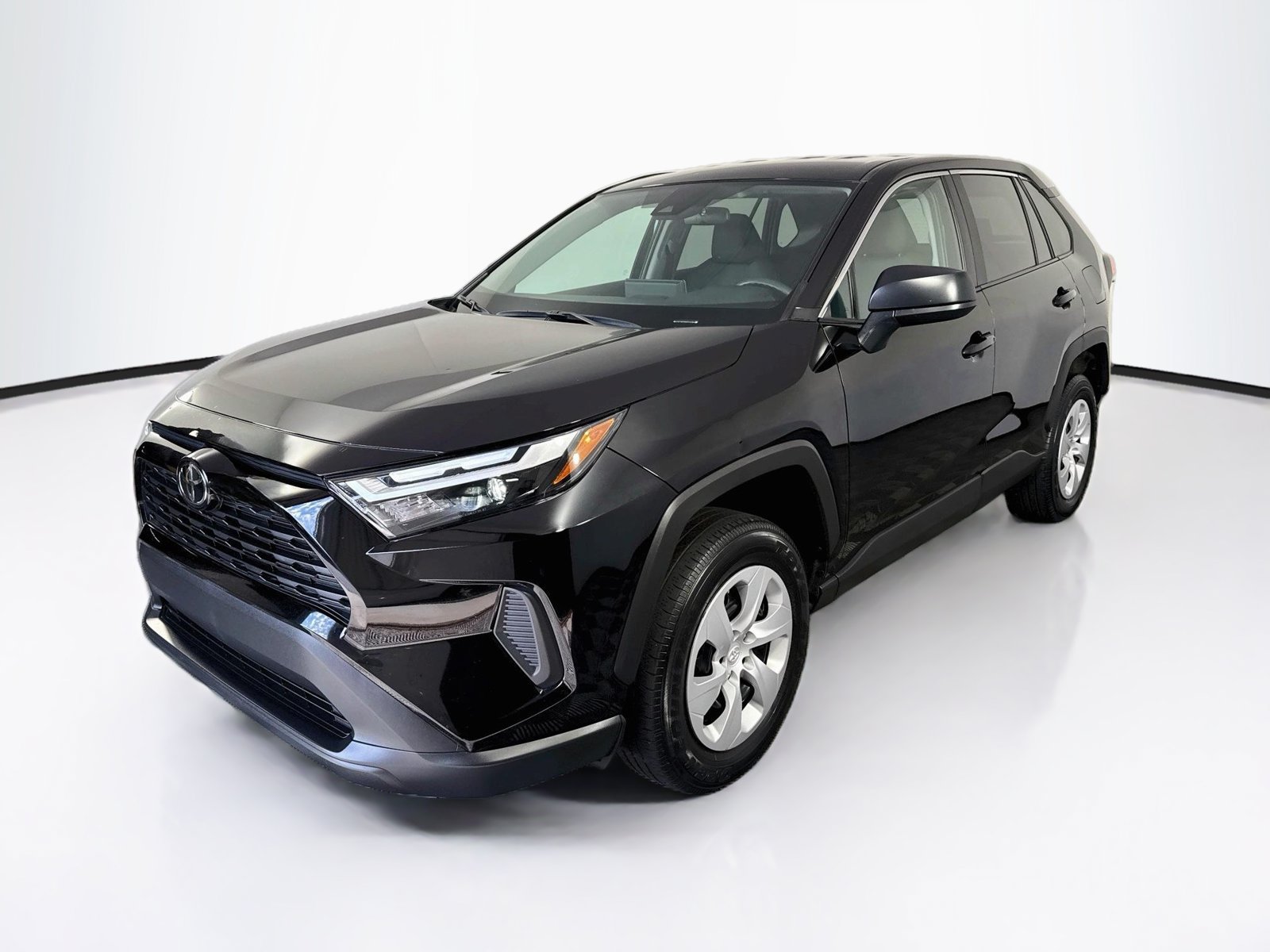 Certified 2025 Toyota RAV4 LE AWD/4WD image 3