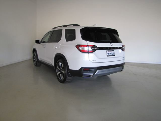 Certified 2024 Honda Pilot Touring image 23