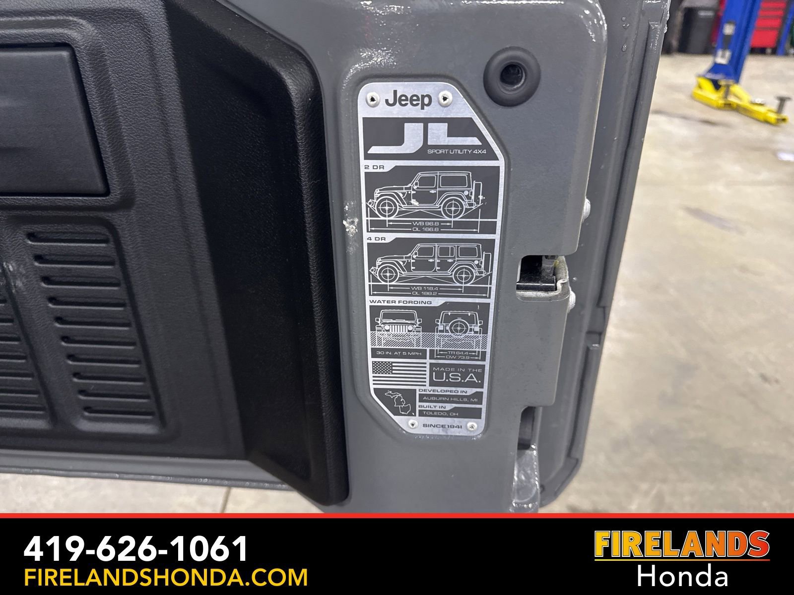 Used 2020 Jeep Wrangler Unlimited Sport image 32