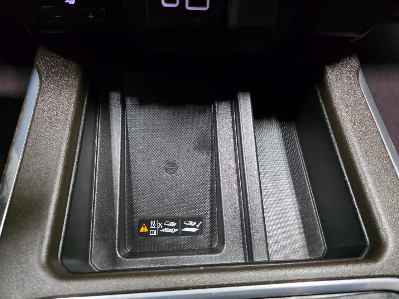 Used 2021 GMC Sierra 2500 Denali w/ Denali Black Diamond Edition image 39