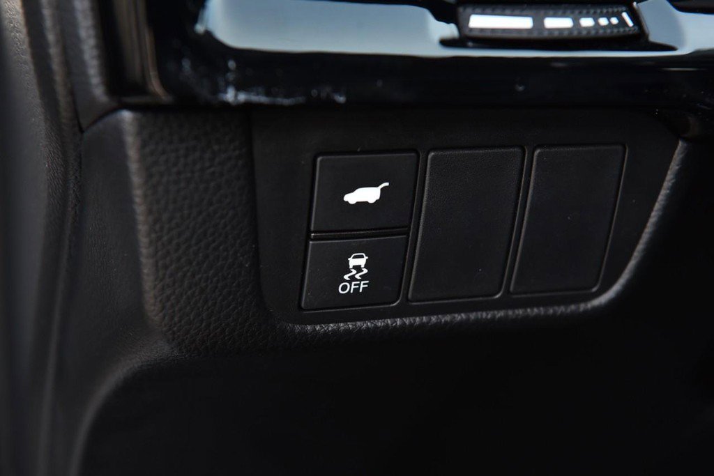 Certified 2025 Honda CR-V EX-L image 11