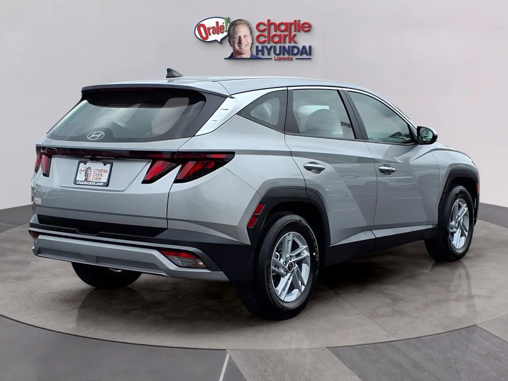 New 2026 Hyundai Tucson SE image 5