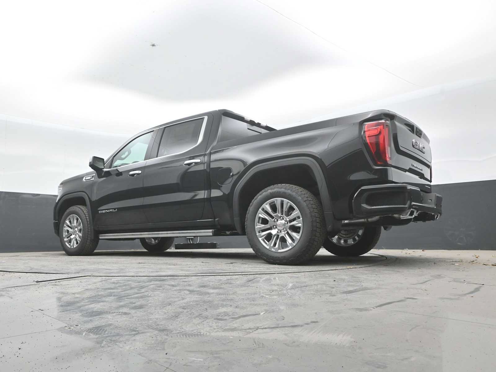 New 2026 GMC Sierra 1500 Denali AWD/4WD image 38