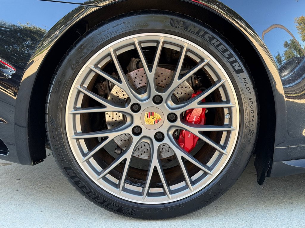 Used 2018 Porsche 911 Targa 4S AWD/4WD image 23