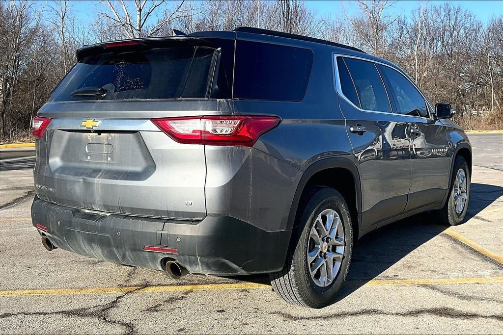 Used 2020 Chevrolet Traverse LT image 6