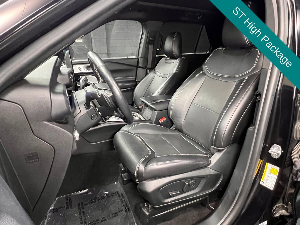 Used 2022 Ford Explorer ST w/ Equipment Group 401A image 4