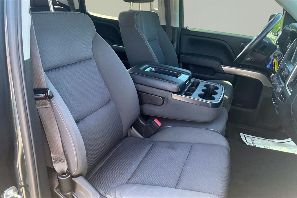 Used 2018 Chevrolet Silverado 1500 LT w/ All Star Edition AWD/4WD image 32