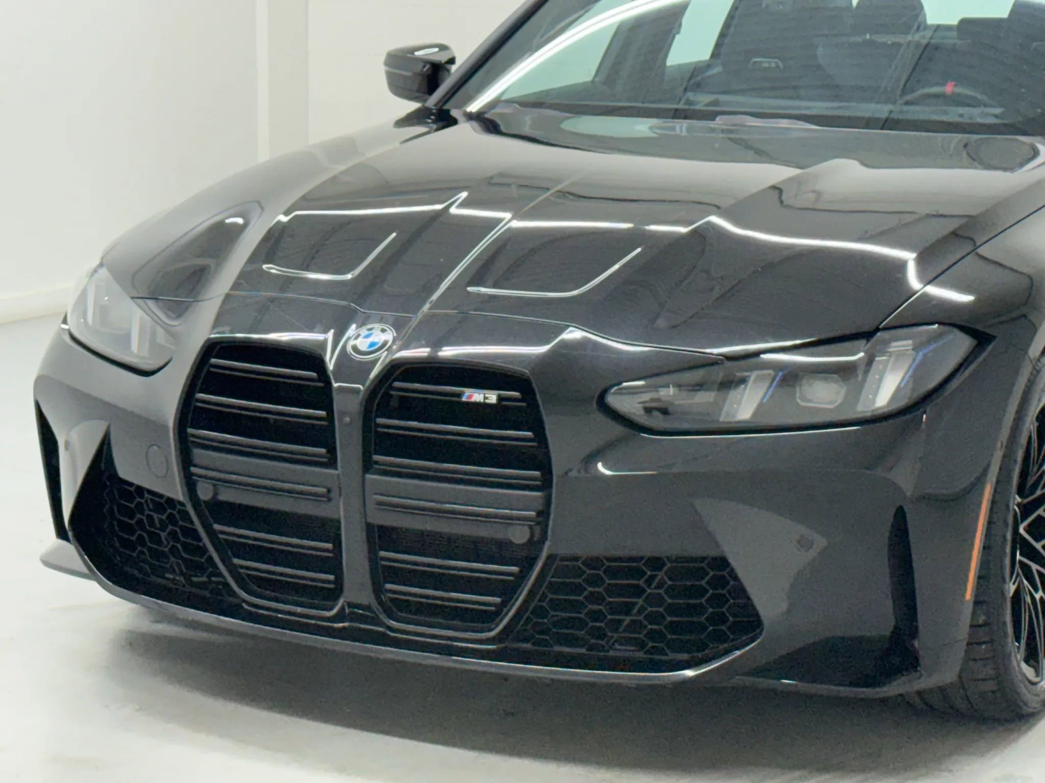 Used 2025 BMW M3 Sedan w/ Executive Package image 42