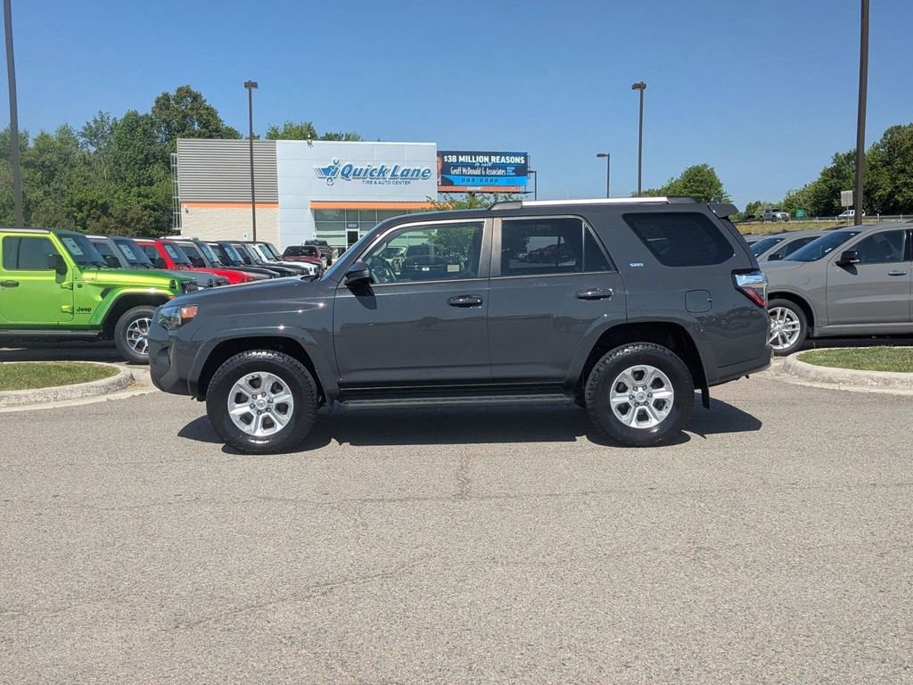 Used 2024 Toyota 4Runner SR5 AWD/4WD video 2