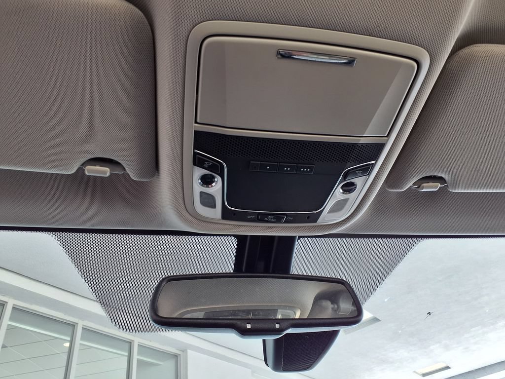 Used 2018 Honda Clarity Plug-In Hybrid image 32