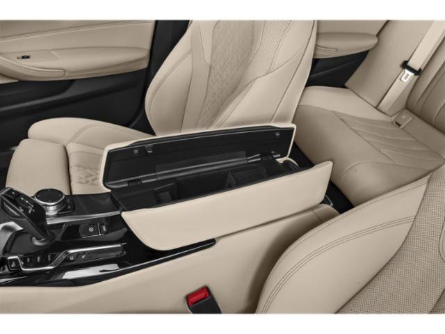 Used 2023 BMW 530e xDrive image 14