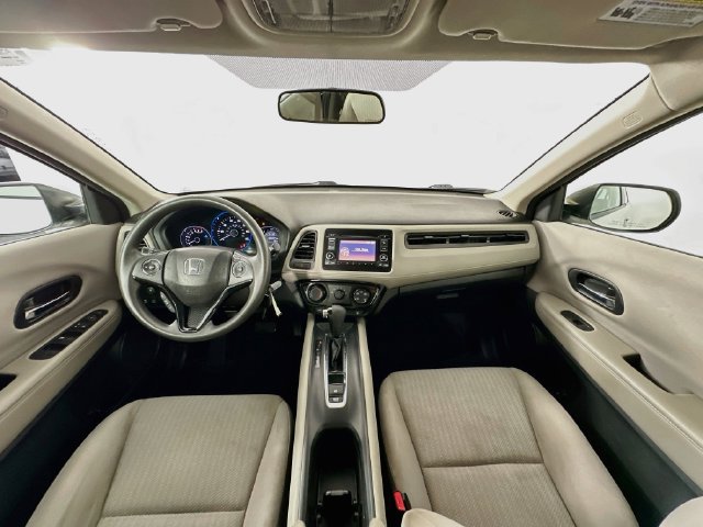 Used 2016 Honda HR-V LX image 3