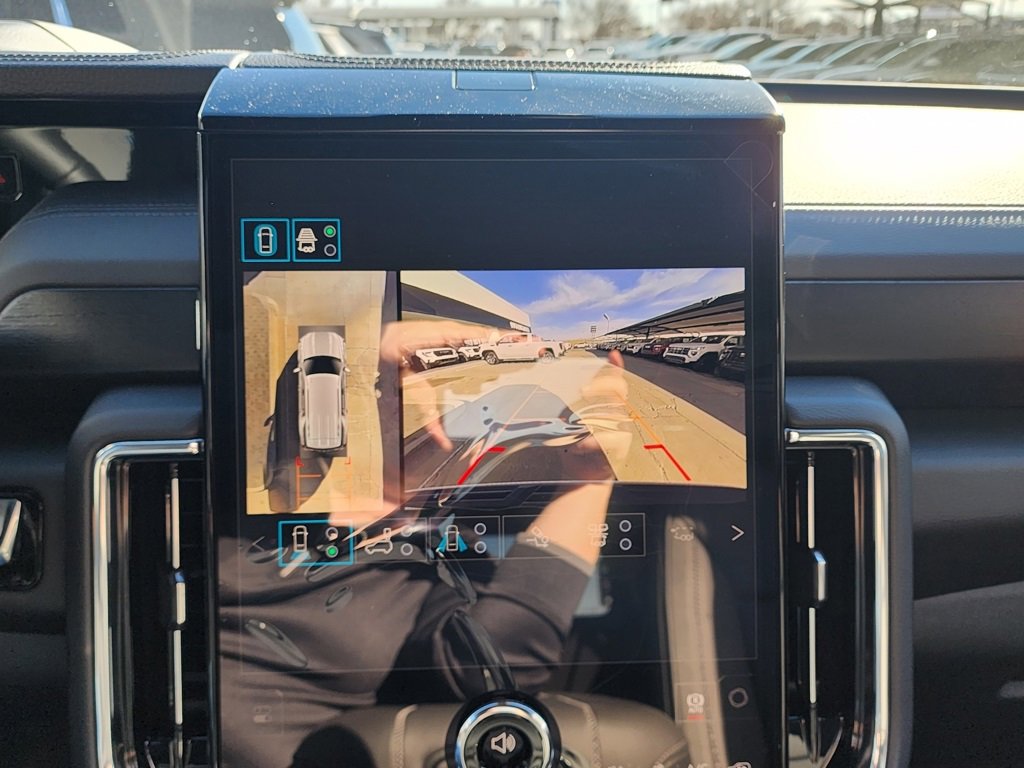 New 2026 GMC Yukon Denali w/ Denali Reserve Package image 32