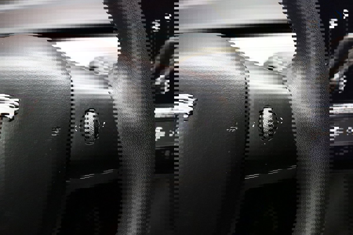 Used 2023 Tesla Model 3 Standard Range image 53