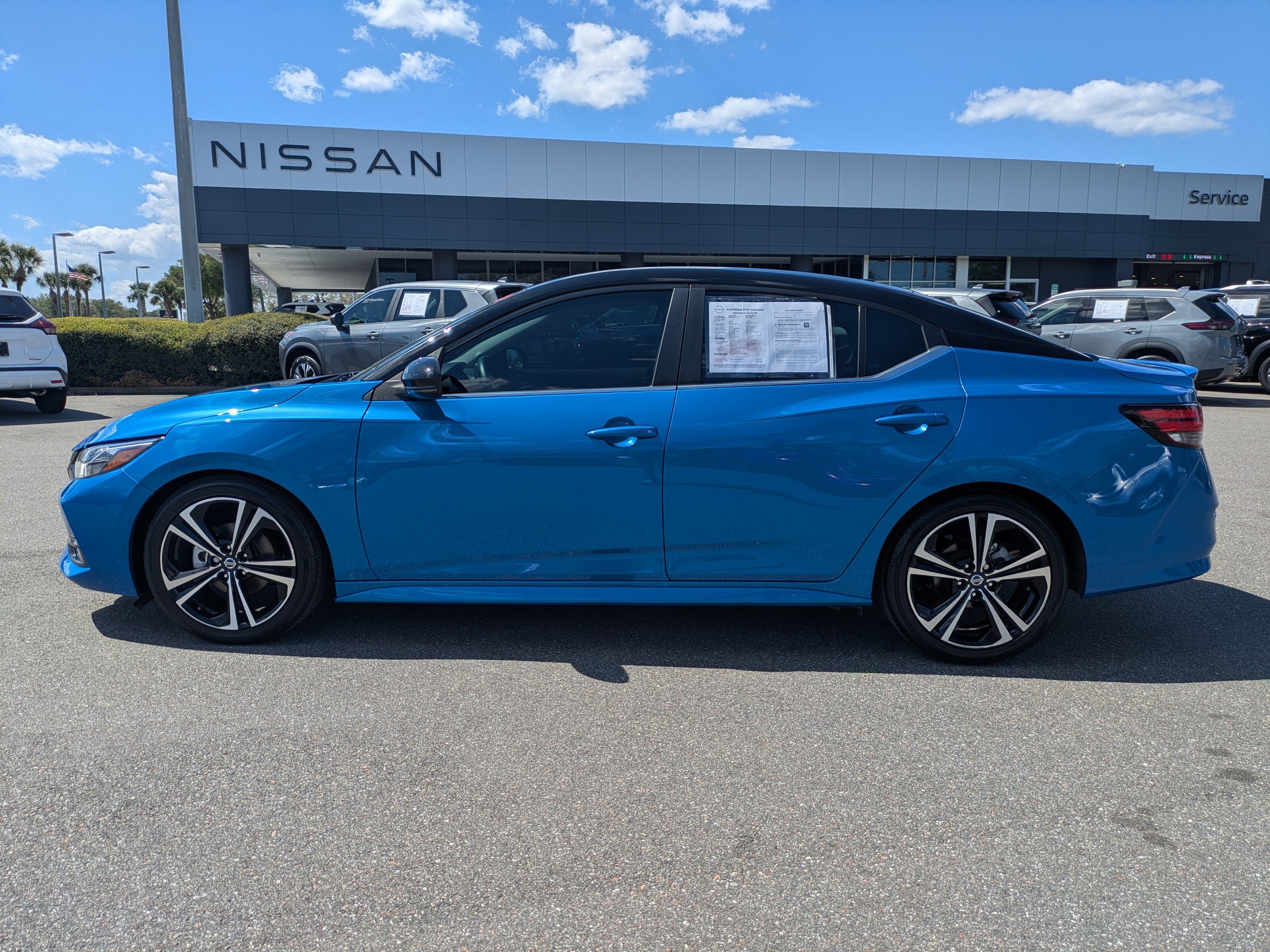 Certified 2023 Nissan Sentra SR w/ Electronics Package image 7