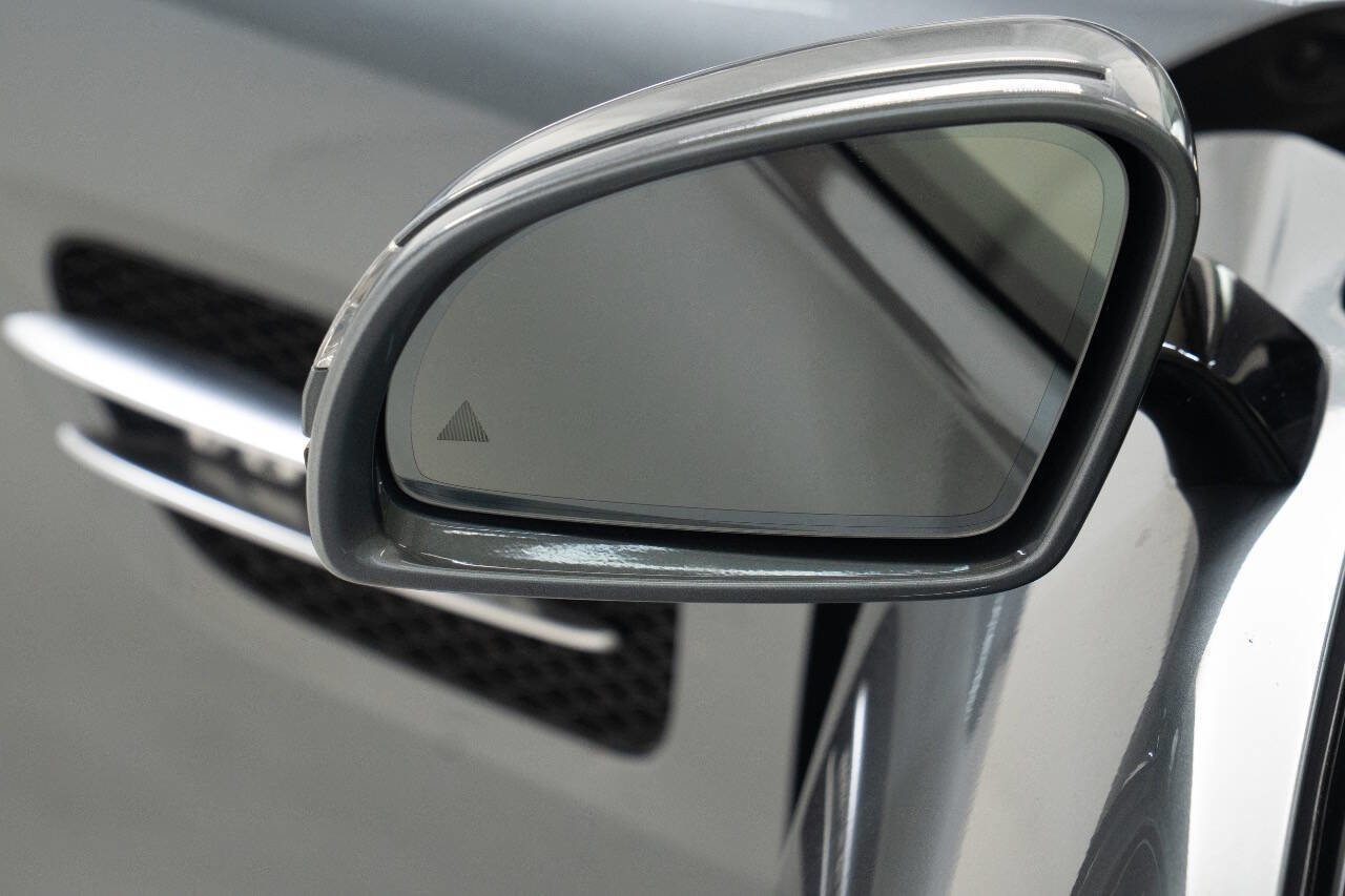 Used 2016 Mercedes-Benz AMG GT S image 11