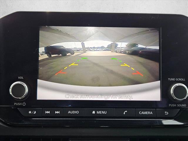 Used 2024 Nissan Pathfinder S FWD image 10