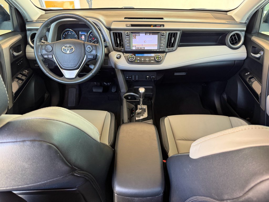 Used 2018 Toyota RAV4 Limited FWD image 14