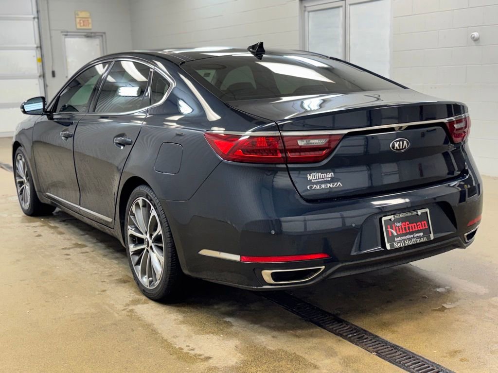 Used 2019 Kia Cadenza Technology image 7