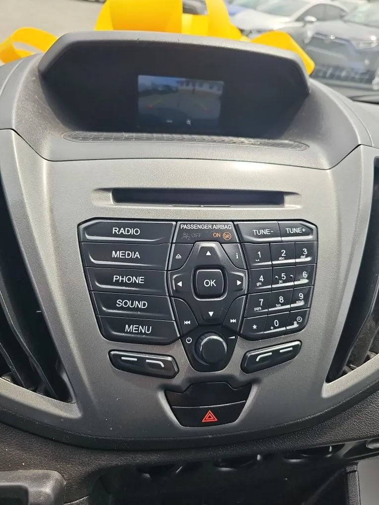Used 2018 Ford Transit 350 148 Low Roof RWD image 15