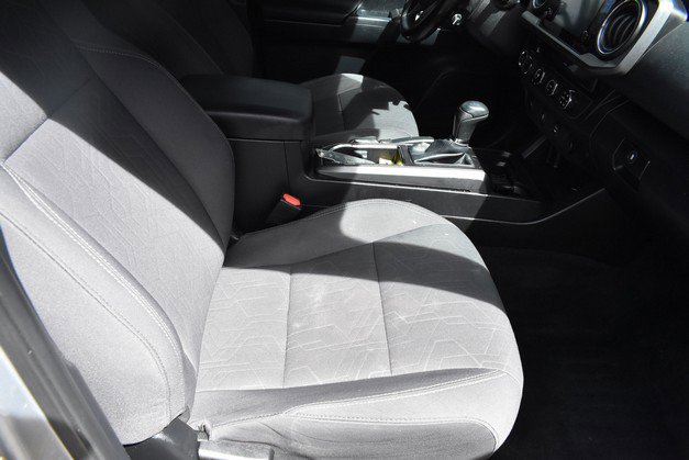 Used 2016 Toyota Tacoma TRD Sport w/ Towing Package AWD/4WD image 30