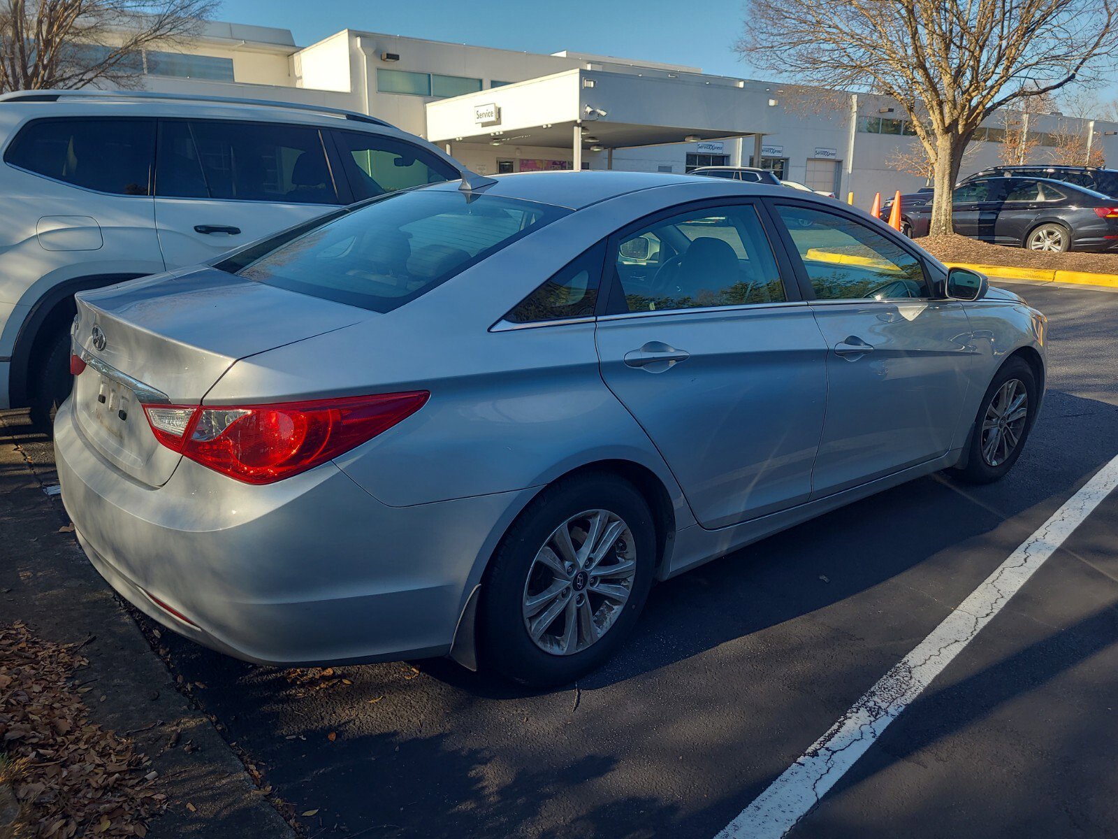 Used 2012 Hyundai Sonata GLS w/ Popular Equipment Pkg image 4